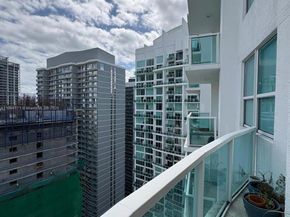 31 SE 5th St 4016, Miami FL 33131