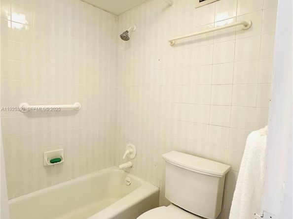 100 Lincoln Rd 1427, Miami Beach FL 33139