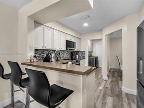 11664 NW 19th Dr 11664, Coral Springs FL 33071