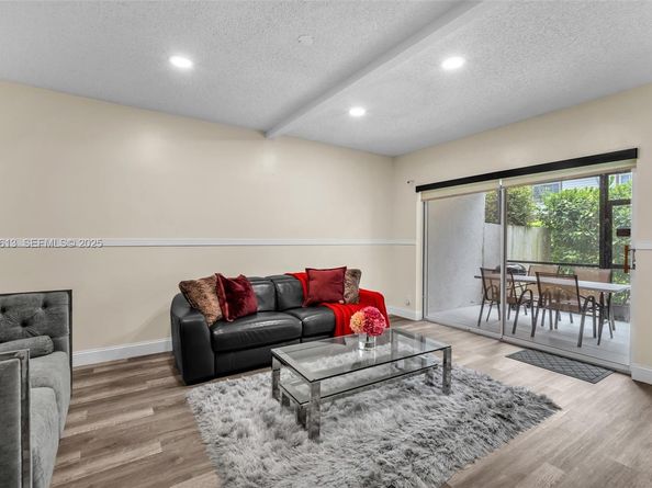 11664 NW 19th Dr 11664, Coral Springs FL 33071