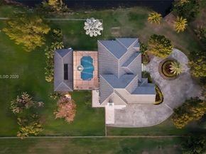 20401 SW 48th Pl, Southwest Ranches FL 33332