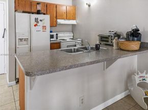 2701 Riverside Dr 516B, Coral Springs FL 33065