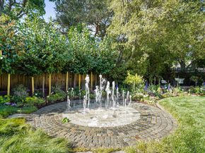 535 Kingsley Avenue, Palo Alto CA 94301