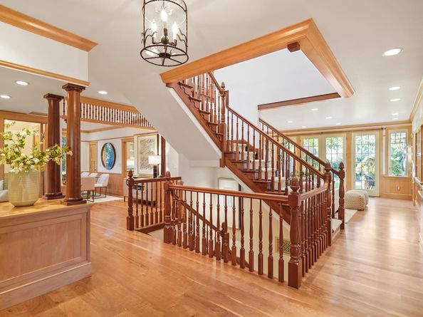 535 Kingsley Avenue, Palo Alto CA 94301