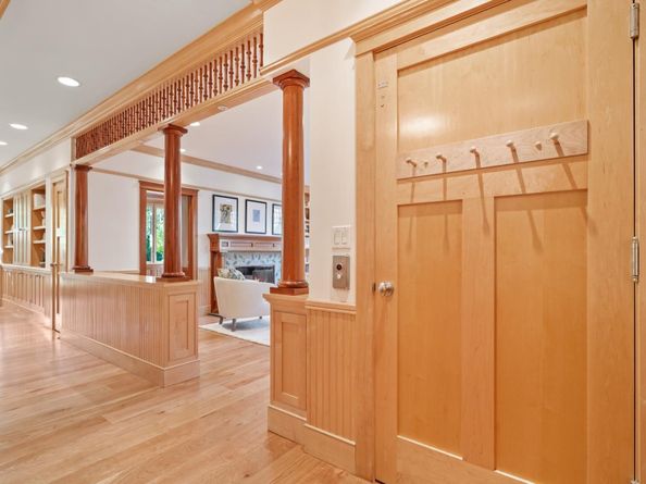 535 Kingsley Avenue, Palo Alto CA 94301
