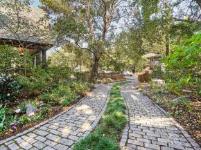 535 Kingsley Avenue, Palo Alto CA 94301