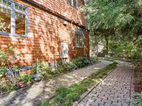535 Kingsley Avenue, Palo Alto CA 94301