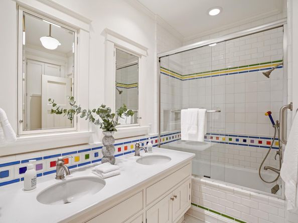 535 Kingsley Avenue, Palo Alto CA 94301