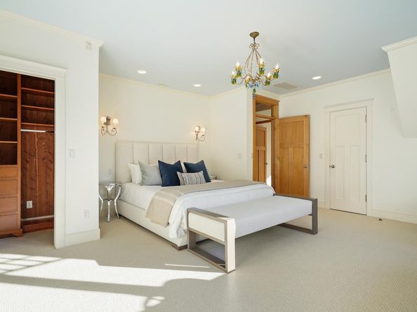535 Kingsley Avenue, Palo Alto CA 94301