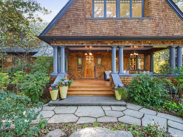 535 Kingsley Avenue, Palo Alto CA 94301