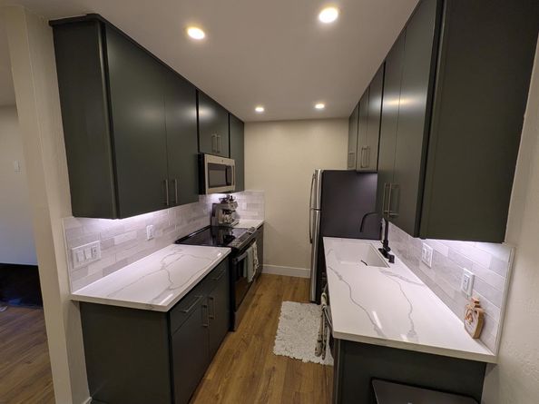 413 Piccadilly Place 13, San Bruno CA 94066