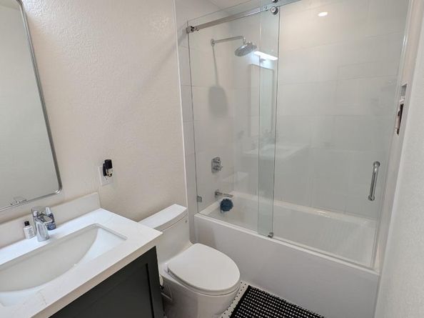 413 Piccadilly Place 13, San Bruno CA 94066