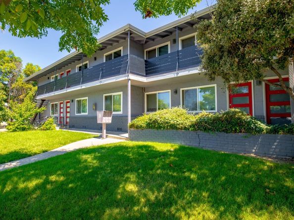 Undisclosed Address #ML82058828, Campbell CA 95008