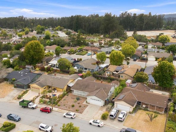 121 Corinne Avenue, Santa Cruz CA 95065