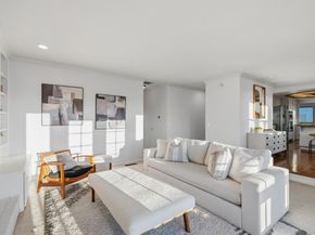 379 Photinia Lane, San Jose CA 95127