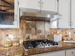 379 Photinia Lane, San Jose CA 95127