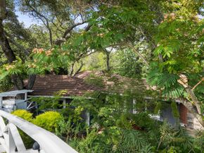 25 Woodhue Court, Redwood City CA 94062