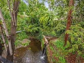 25 Woodhue Court, Redwood City CA 94062