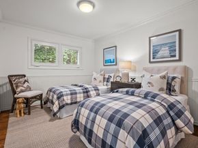 25 Woodhue Court, Redwood City CA 94062