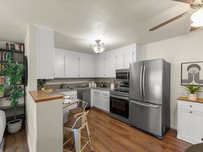 3595 S Bascom Avenue 27, Campbell CA 95008