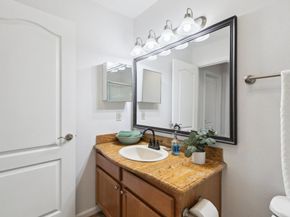 300 Union 3, Campbell CA 95008