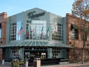 675 Sharon Park 208, Menlo Park CA 94025