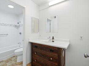675 Sharon Park 208, Menlo Park CA 94025