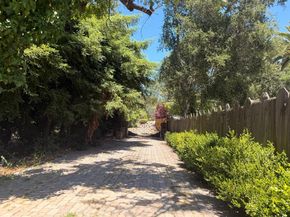 15520 Quito Road, Monte Sereno CA 95030