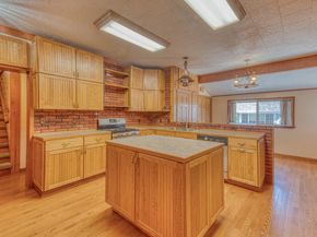 7841 Rosanna Street, Gilroy CA 95020