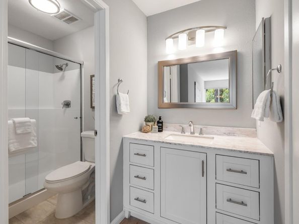 1017 Shell Boulevard 12, Foster City CA 94404