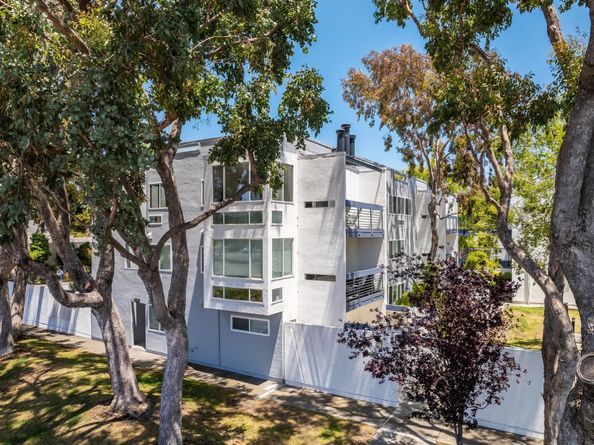 1017 Shell Boulevard 12, Foster City CA 94404