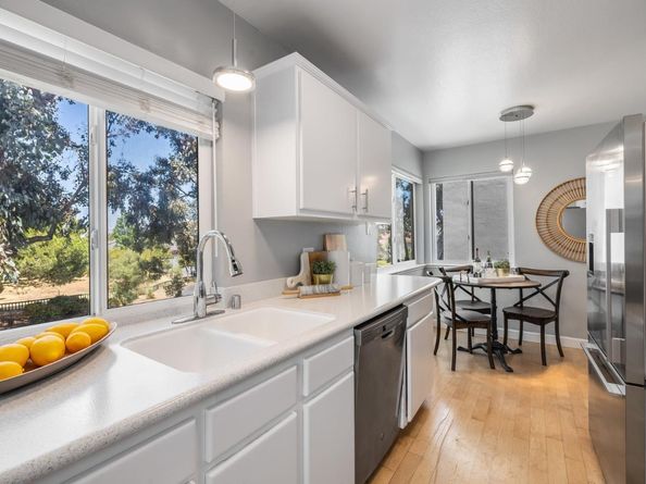 1017 Shell Boulevard 12, Foster City CA 94404