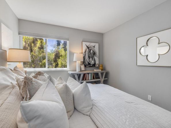 1017 Shell Boulevard 12, Foster City CA 94404