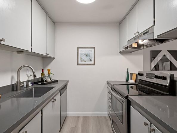 1 Appian Way 71511, South San Francisco CA 94080
