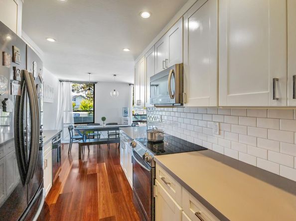 1111 Compass Lane 106, Foster City CA 94404