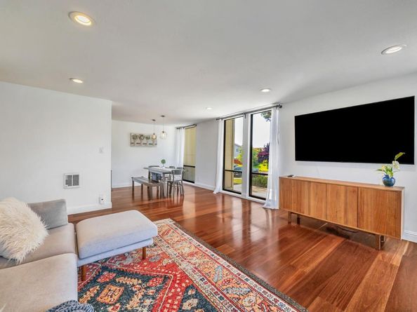 1111 Compass Lane 106, Foster City CA 94404