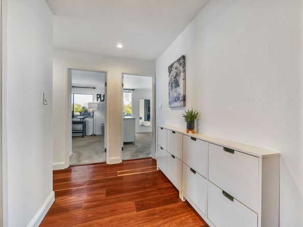 1111 Compass Lane 106, Foster City CA 94404