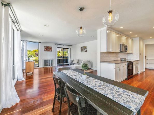 1111 Compass Lane 106, Foster City CA 94404
