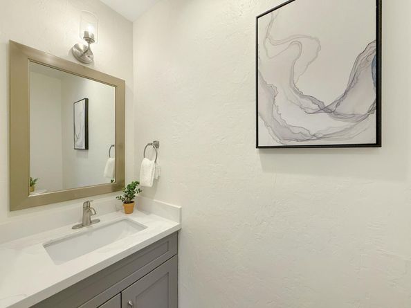 125 Connemara Way 98, Sunnyvale CA 94087