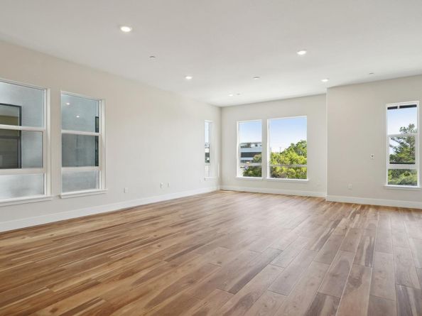 2506 Sage Street, San Mateo CA 94403