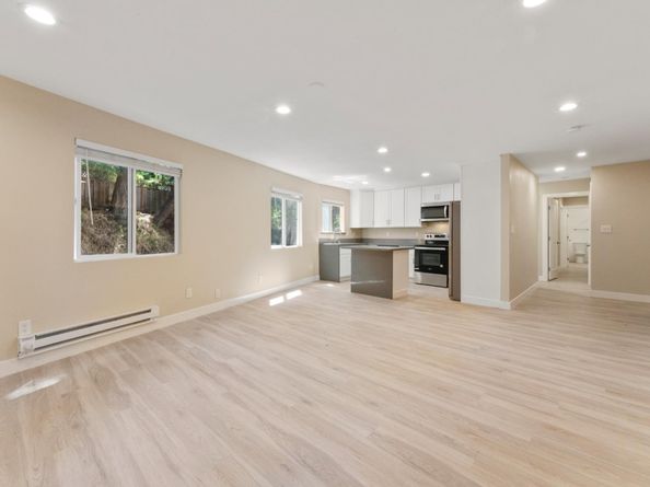 Devonshire, San Carlos CA 94070
