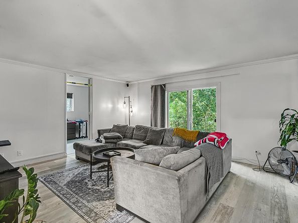 Devonshire, San Carlos CA 94070