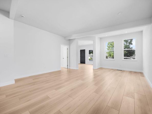3040 Hoover Street, Redwood City CA 94063