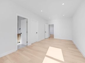 3040 Hoover Street, Redwood City CA 94063