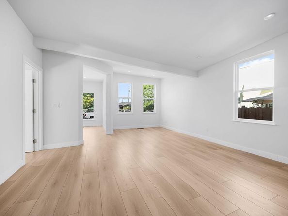 3040 Hoover Street, Redwood City CA 94063
