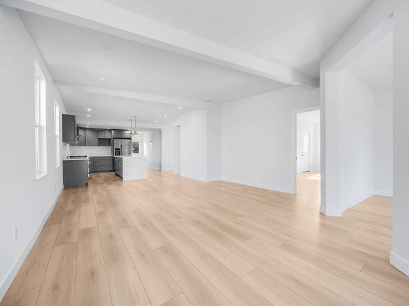 3040 Hoover Street, Redwood City CA 94063