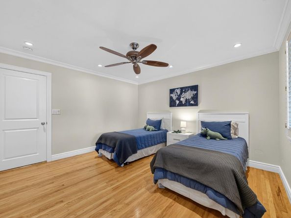 13010 Glen Brae Drive, Saratoga CA 95070