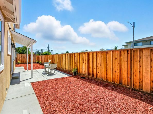552 Borregas Avenue, Sunnyvale CA 94085
