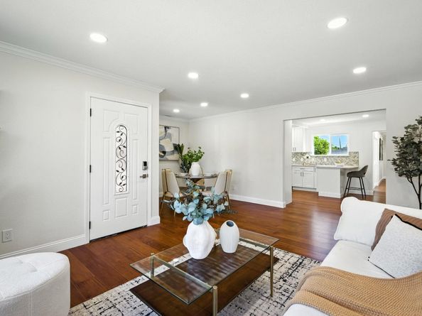 552 Borregas Avenue, Sunnyvale CA 94085