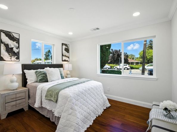 552 Borregas Avenue, Sunnyvale CA 94085